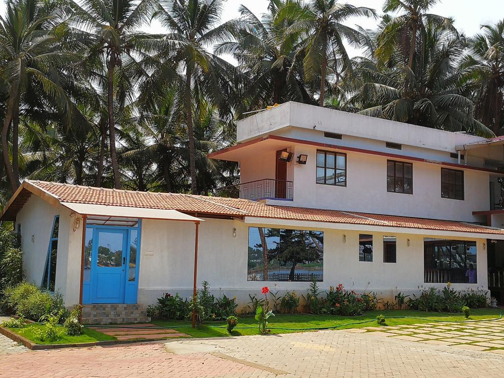 Nisarga Nirvana River House Mangalore Exterior photo