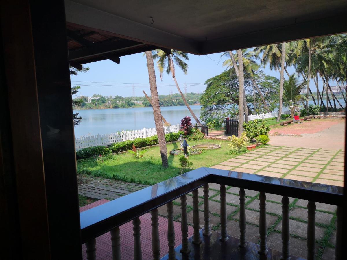 Nisarga Nirvana River House Mangalore Exterior photo